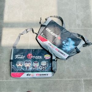 2x Gears of War 5 EB Games Fan Expo Toronto XBOX ONE Courier Bags Ltd
